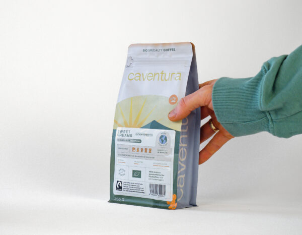 Sweet Dreams — Chamäleon Röstung — Entkoffeinierter Bio Fairtrade Specialty Coffee - Image 2